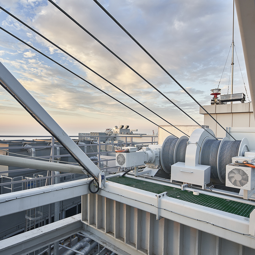 Industriële lier van EMCÉ Winches als voorbeeld van specialistische machinebouw
